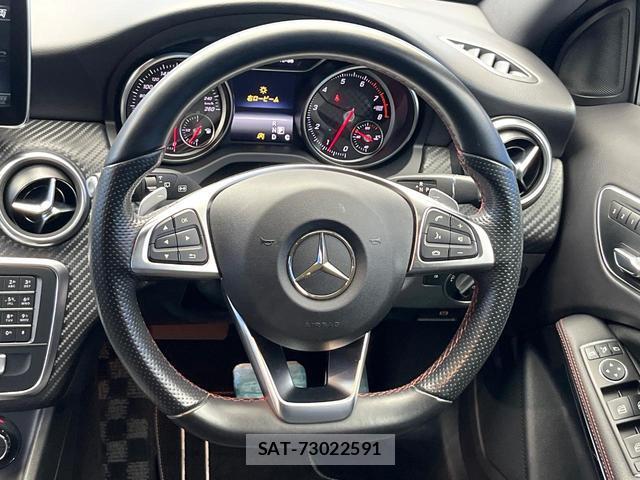 Mercedes Benz A-CLASS 2015-12 8646879-10
