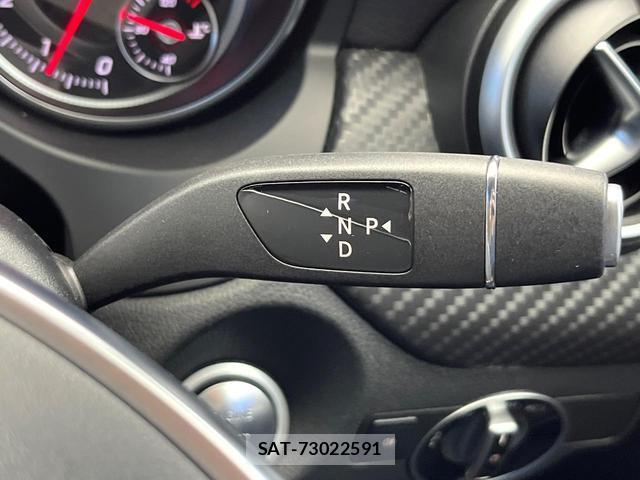 Mercedes Benz A-CLASS 2015-12 8646879-11