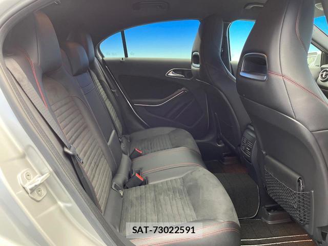 Mercedes Benz A-CLASS 2015-12 8646879-9
