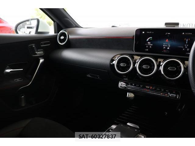 Mercedes Benz A-CLASS 2018-12 8648822-17