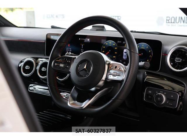 Mercedes Benz A-CLASS 2018-12 8648822-4