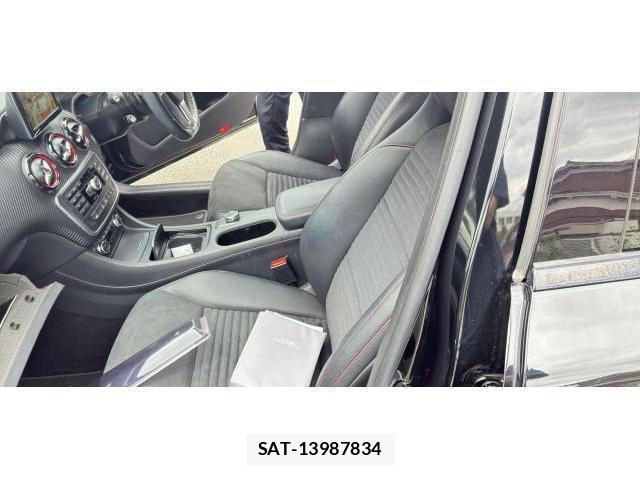 Mercedes Benz A-CLASS 2014-03 8652428-7