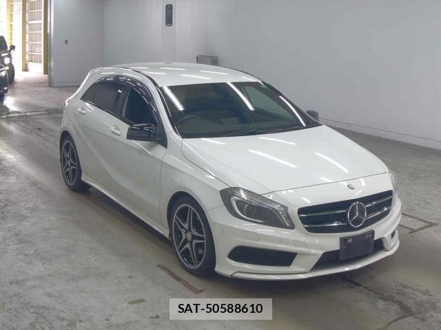 Mercedes Benz A-CLASS 2013-03 8652680-0