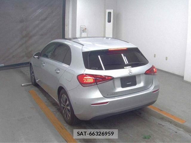 Mercedes Benz A-CLASS 2021-08 8652834-1