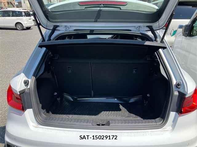 Audi A1 2025-01 8647050-7
