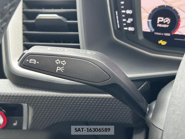 Audi A1 2025-01 8651859-8