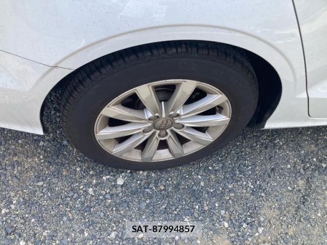 Audi A3 SEDAN 2014-09 8648709-12