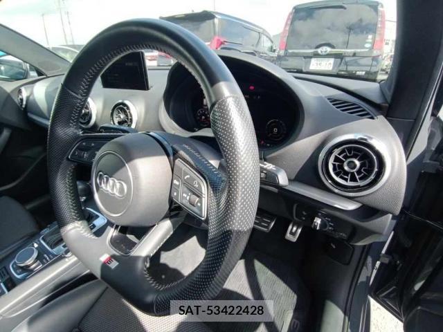 Audi A3 2020-10 8652666-2