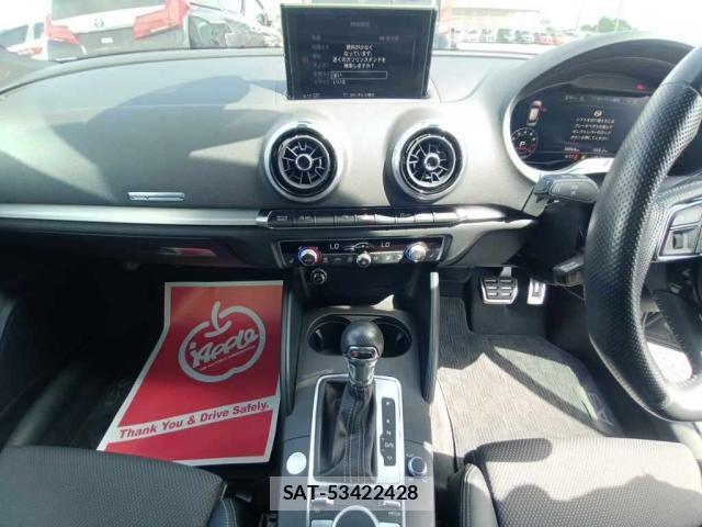 Audi A3 2020-10 8652666-9