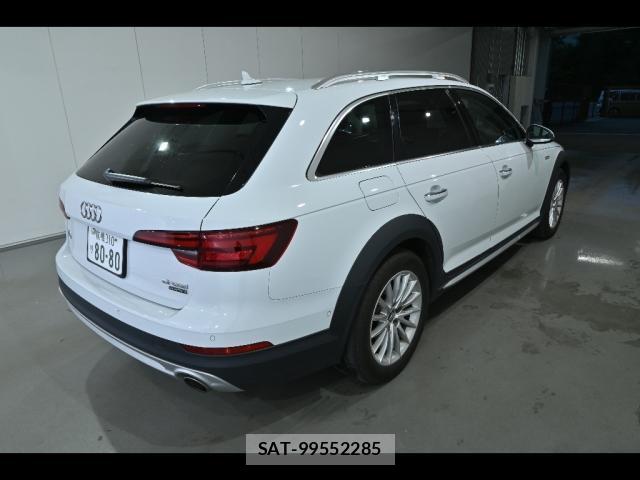 Audi A4 ALLROAD QUATTRO 2018-01 8648919-4