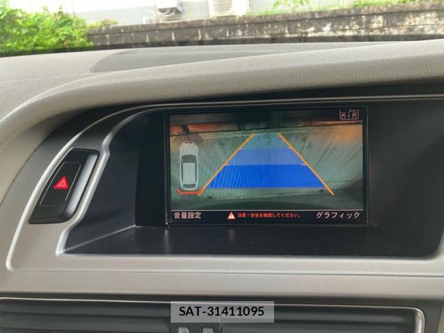 Audi A4 2011-09 8648178-16
