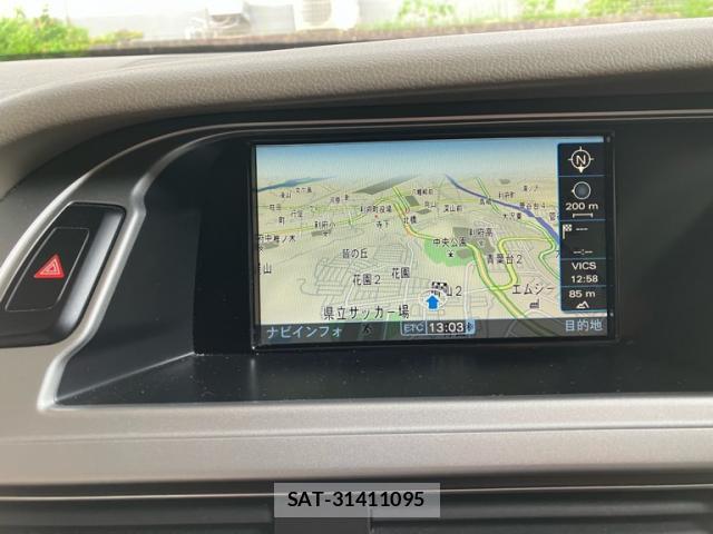 Audi A4 2011-09 8648178-17