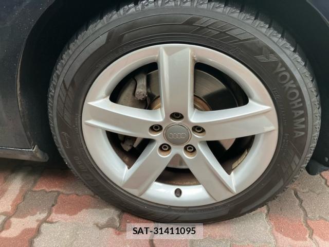 Audi A4 2011-09 8648178-4
