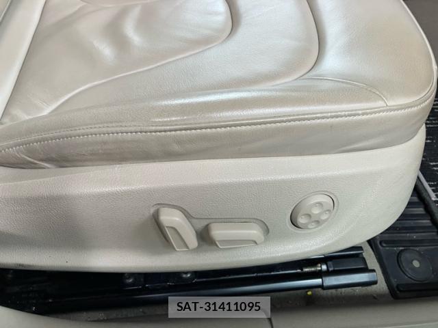 Audi A4 2011-09 8648178-8