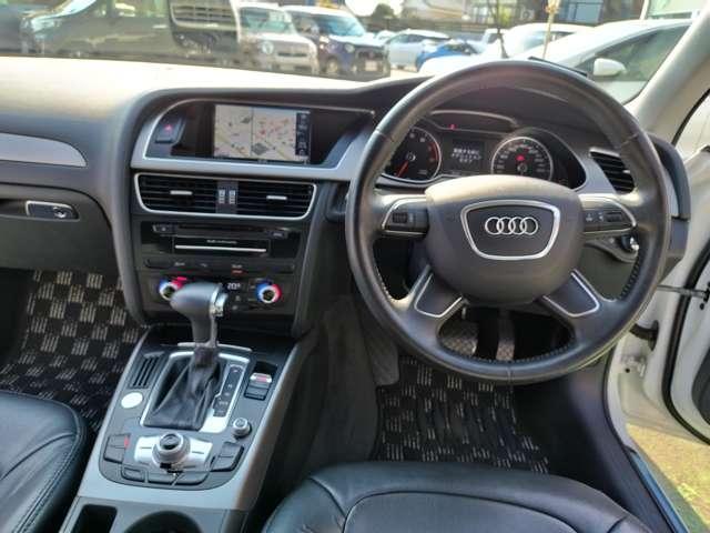Audi A4 2012-12 8649474-15