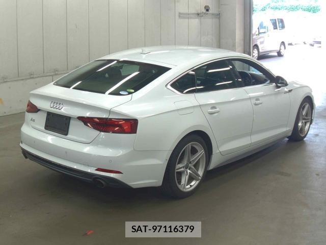 Audi A5 2019-07 8648880-1