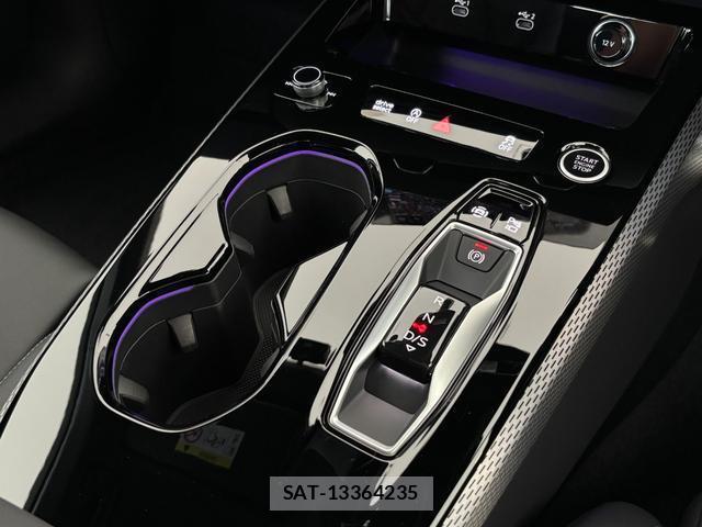 Audi A5 2026-06 8649581-12