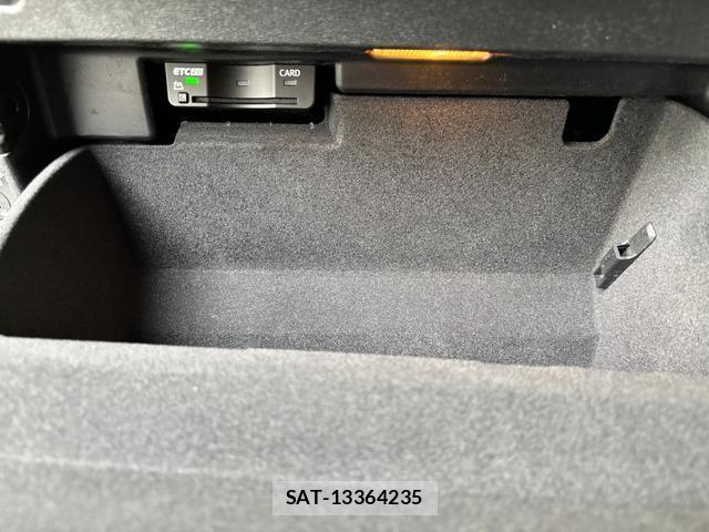 Audi A5 2026-06 8649581-13