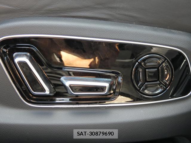 Audi A8 2022-01 8648855-12