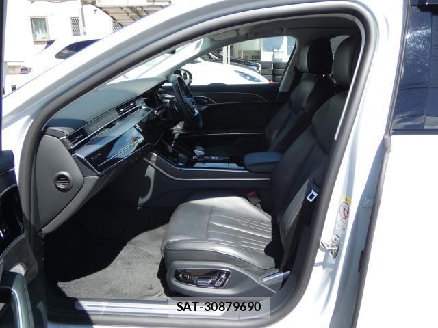 Audi A8 2022-01 8648855-14