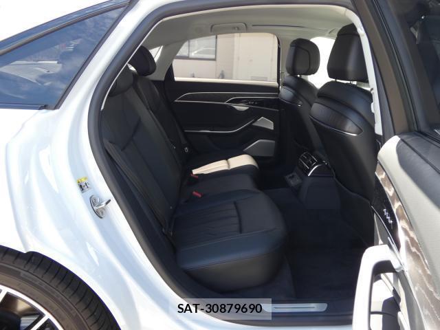 Audi A8 2022-01 8648855-16
