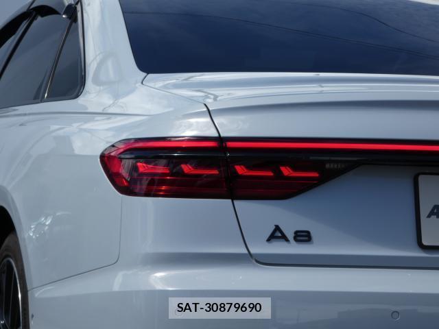 Audi A8 2022-01 8648855-3
