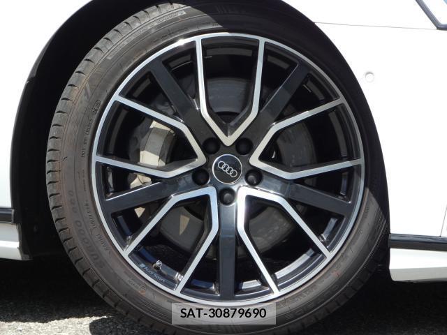 Audi A8 2022-01 8648855-5