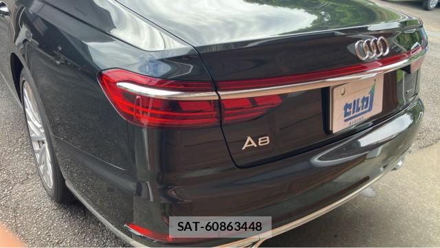 Audi A8 2018-12 8651388-1