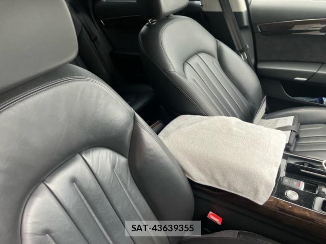 Audi A8 2013-12 8652164-11