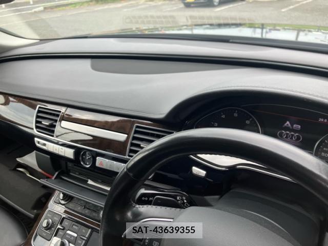 Audi A8 2013-12 8652164-14