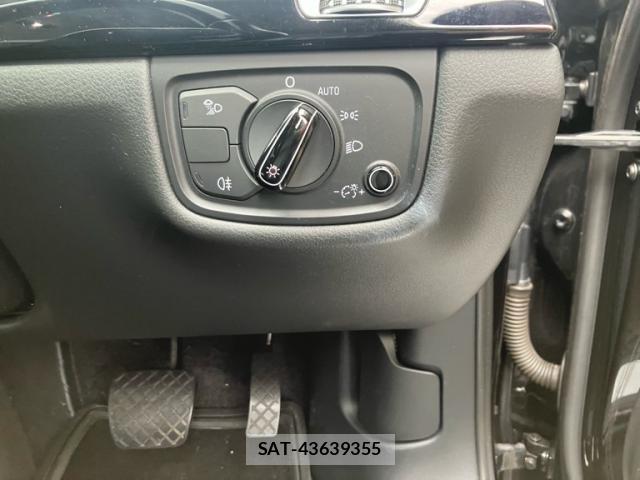 Audi A8 2013-12 8652164-15