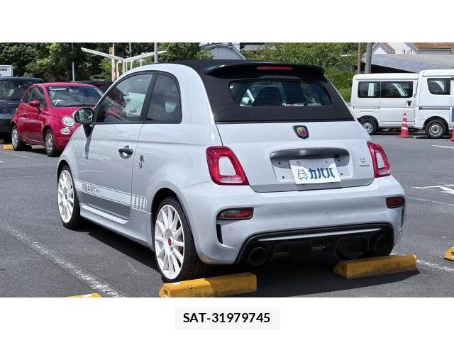 Abarth 595 2020-12 8649654-11