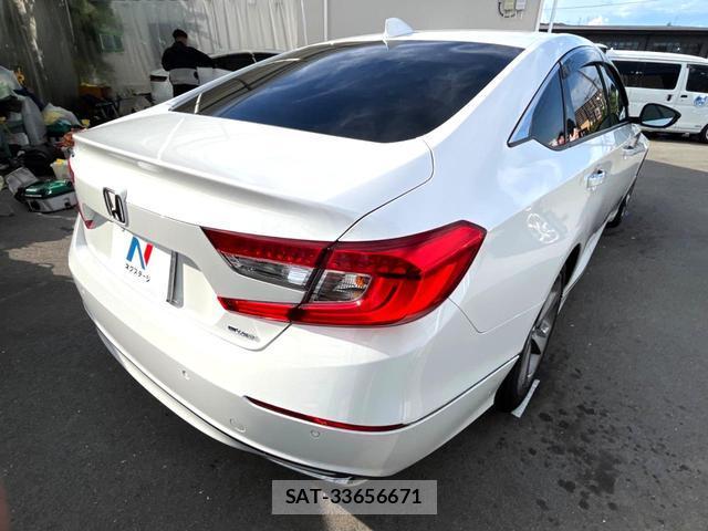 Honda ACCORD 2022-11 8646798-19