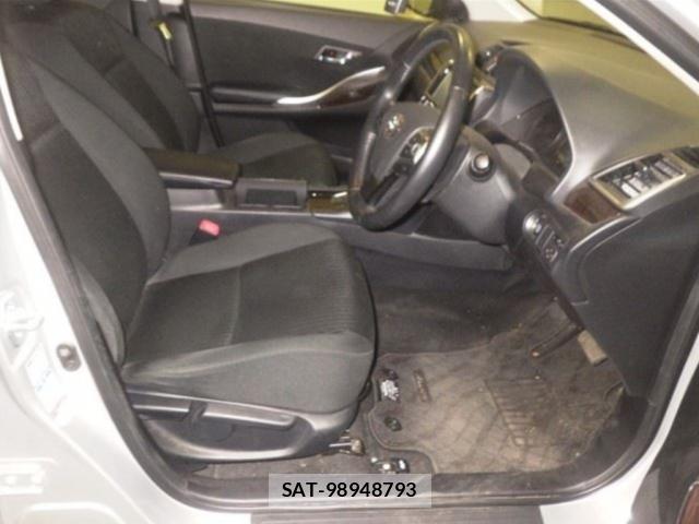 Toyota ALLION 2019-10 8649258-5