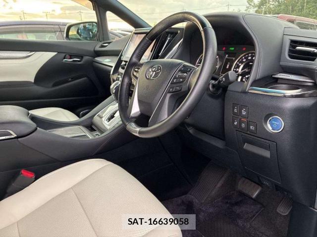 Toyota ALPHARD HYBRID 2019-03 8647040-3
