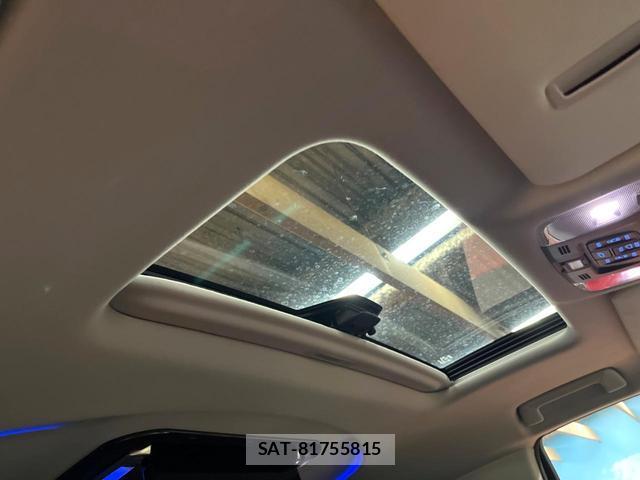 Toyota ALPHARD HYBRID 2022-05 8647292-2
