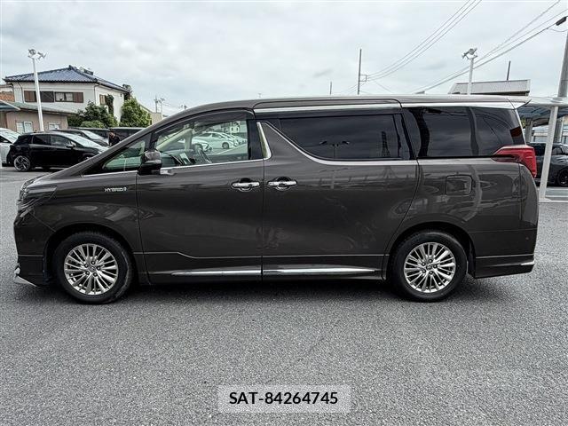 Toyota ALPHARD HYBRID 2020-09 8647700-9
