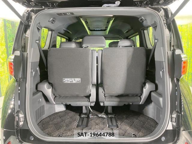 Toyota ALPHARD HYBRID 2023-08 8648793-10