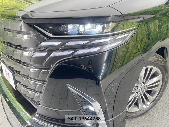 Toyota ALPHARD HYBRID 2023-08 8648793-12