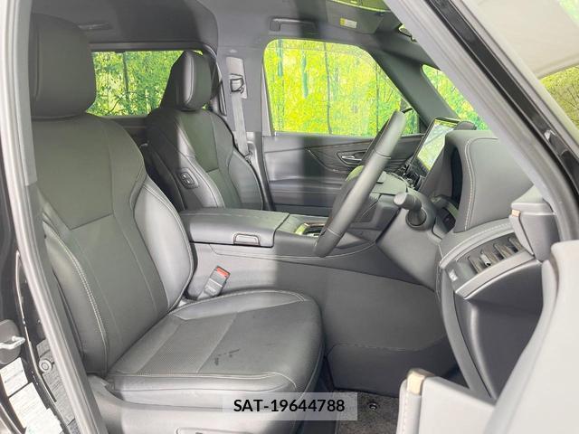 Toyota ALPHARD HYBRID 2023-08 8648793-7