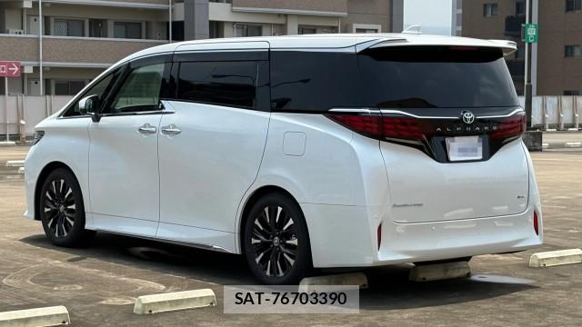 Toyota ALPHARD HYBRID 2024-11 8651344-13