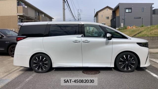 Toyota ALPHARD HYBRID 2024-04 8651391-10