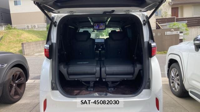 Toyota ALPHARD HYBRID 2024-04 8651391-17