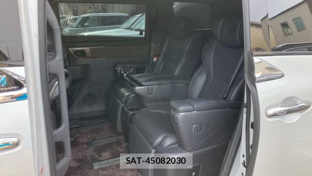 Toyota ALPHARD HYBRID 2024-04 8651391-6