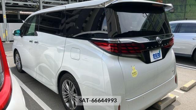 Toyota ALPHARD HYBRID 2024-03 8651419-13