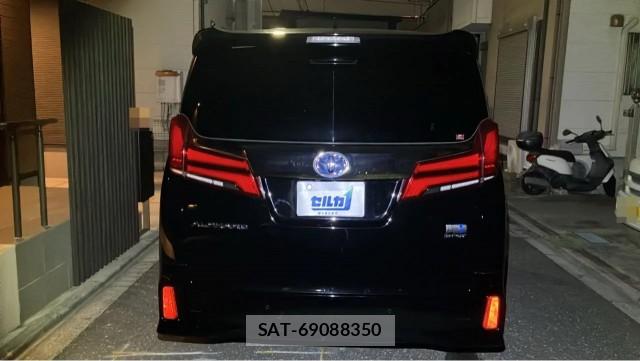 Toyota ALPHARD HYBRID 2022-03 8651457-1