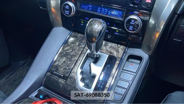Toyota ALPHARD HYBRID 2022-03 8651457-14