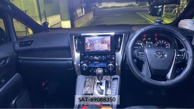 Toyota ALPHARD HYBRID 2022-03 8651457-2