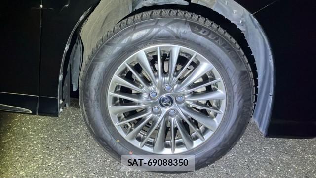 Toyota ALPHARD HYBRID 2022-03 8651457-8