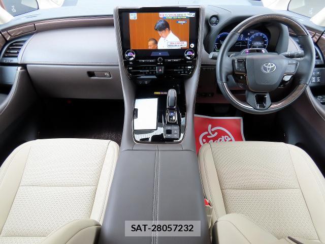 Toyota ALPHARD HYBRID 2024-11 8652077-2